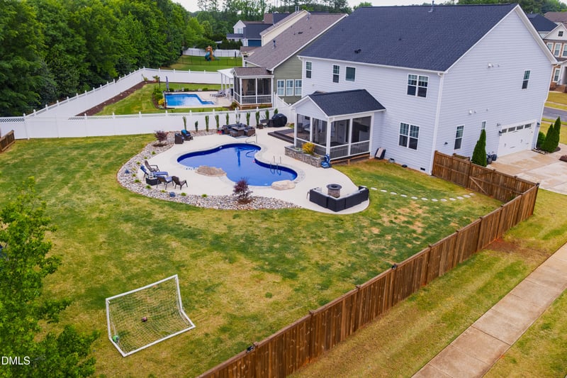 100 Restonwood Dr, Apex, NC 27539