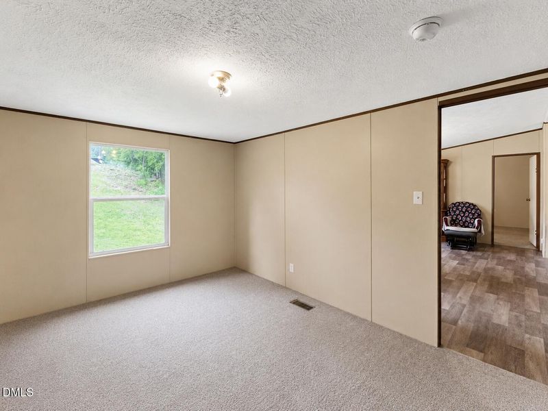 100 Rough Ln, Louisburg, NC 27549