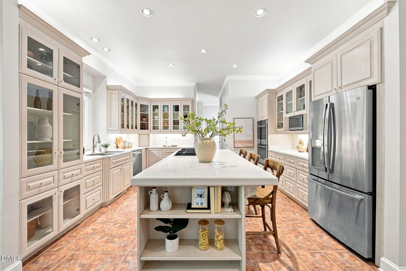 100 Sundance Pl, Chapel Hill, NC 27514