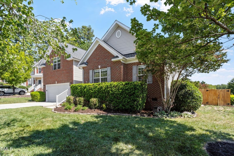 1000 Pepper Bush Ct, Apex, NC 27502