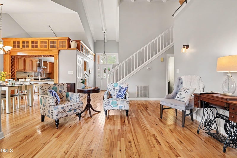 10001 Goodview Ct, Raleigh, NC 27613