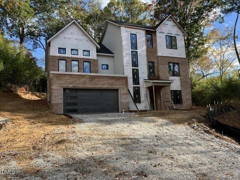 1001 Phoenix Pl, Raleigh, NC 27610