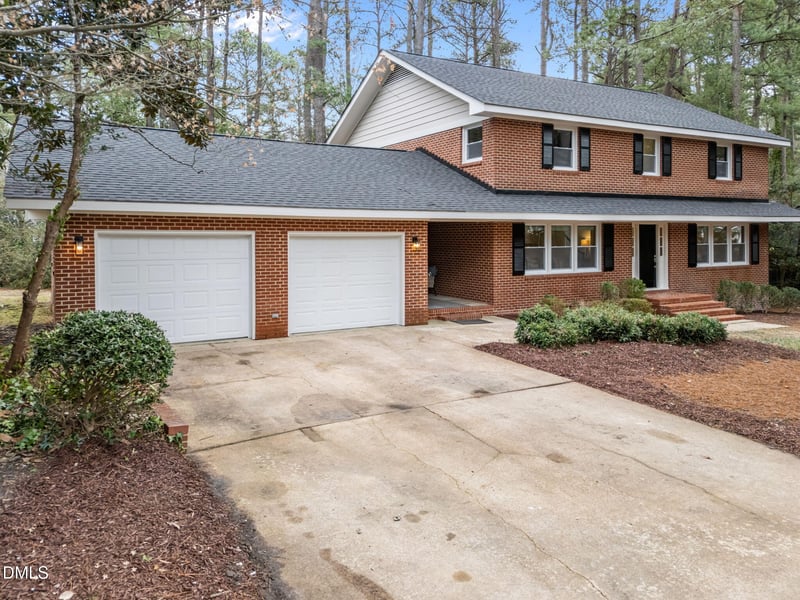 1001 Wilshire Dr, Cary, NC 27511