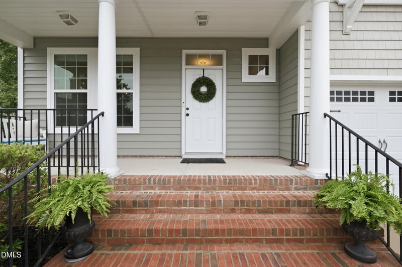 1002 Oasis Pond Ln, Knightdale, NC 27545