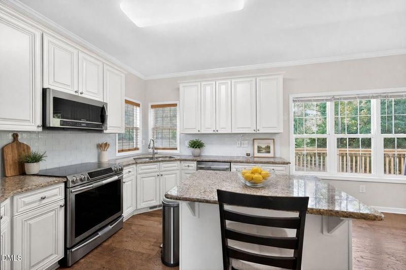 1003 Irongate Dr, Apex, NC 27502