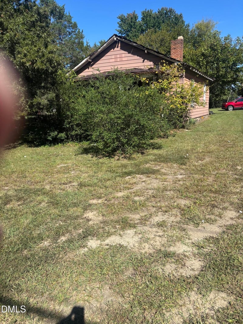 1003 Sharpe Rd, Burlington, NC 27217