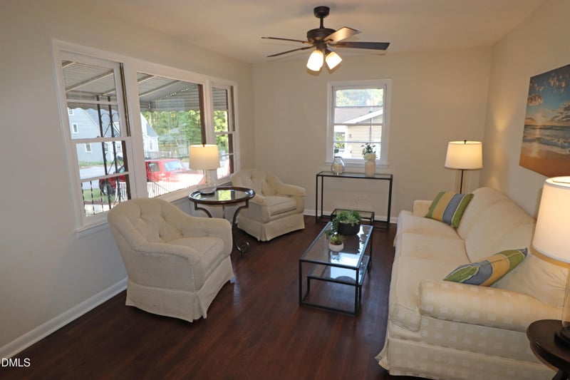 1004 Seabrook Rd, Raleigh, NC 27610