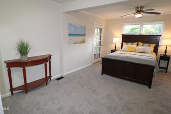 1004 Seabrook Rd, Raleigh, NC 27610