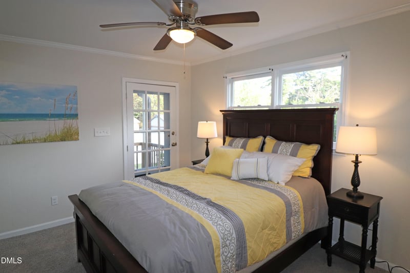 1004 Seabrook Rd, Raleigh, NC 27610