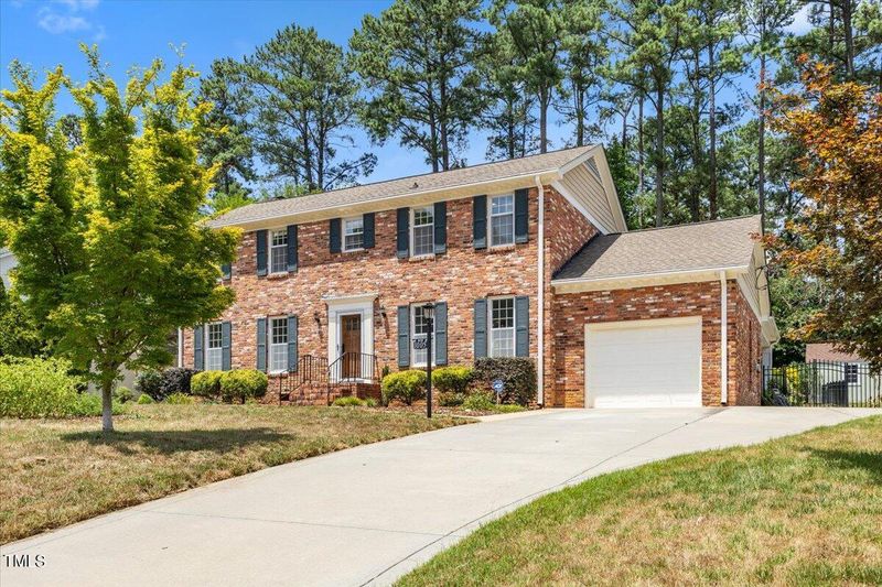 1005 Pebblebrook Dr, Raleigh, NC 27609
