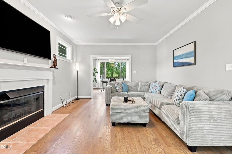1005 Portico Pl, Raleigh, NC 27603