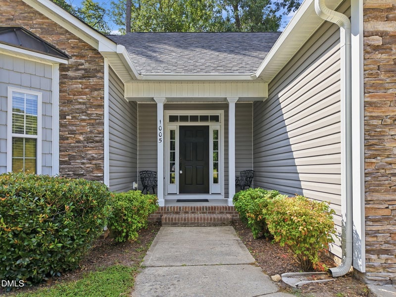 1005 Shannon Ct, Raleigh, NC 27603