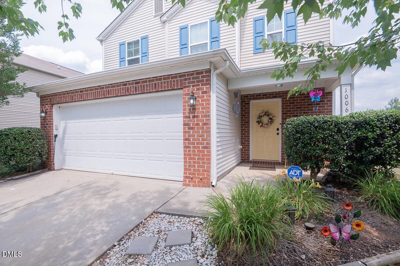 1006 Collington Dr, Mebane, NC 27302
