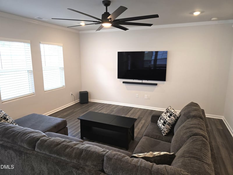 1008 Maple Branch Cir, Graham, NC 27253