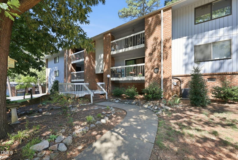 1008 Sandlin Pl #B, Raleigh, NC 27606
