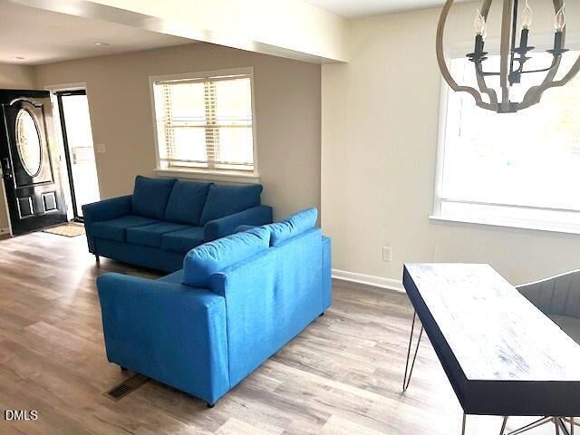1009 Helms, Raleigh, NC 27610