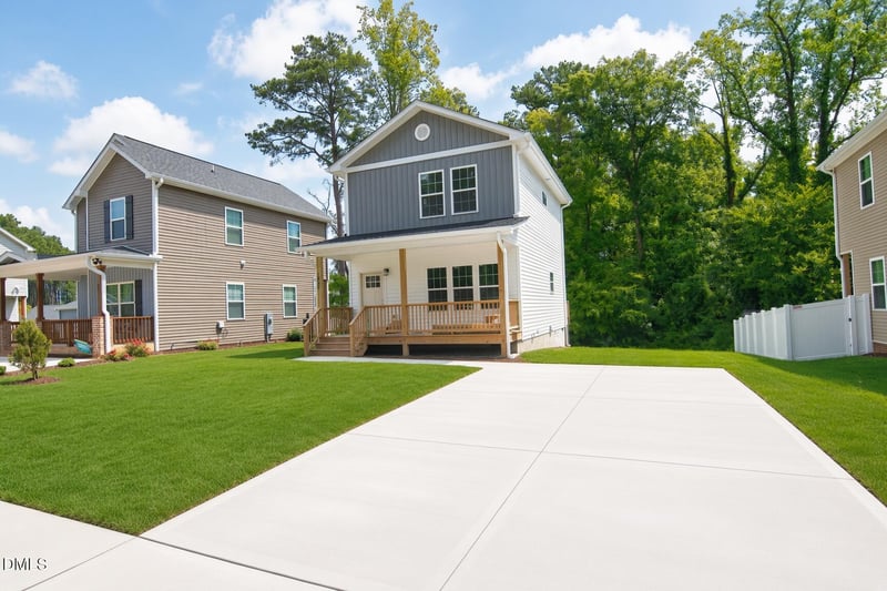 1009 Ridge Rock Rd, Raleigh, NC 27610