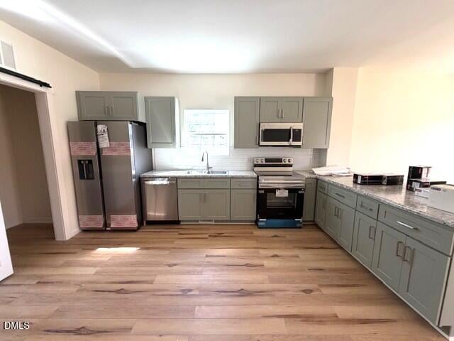 1009 Ridge Rock Rd, Raleigh, NC 27610