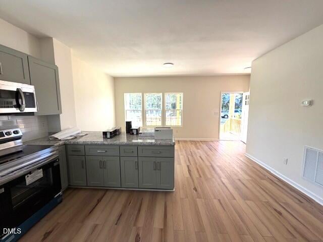 1009 Ridge Rock Rd, Raleigh, NC 27610