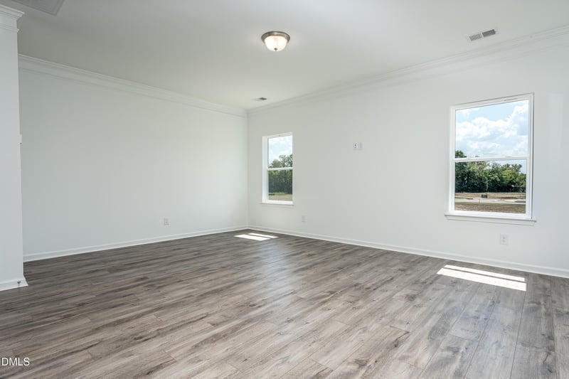 101 Courtside Dr, Dunn, NC 28334