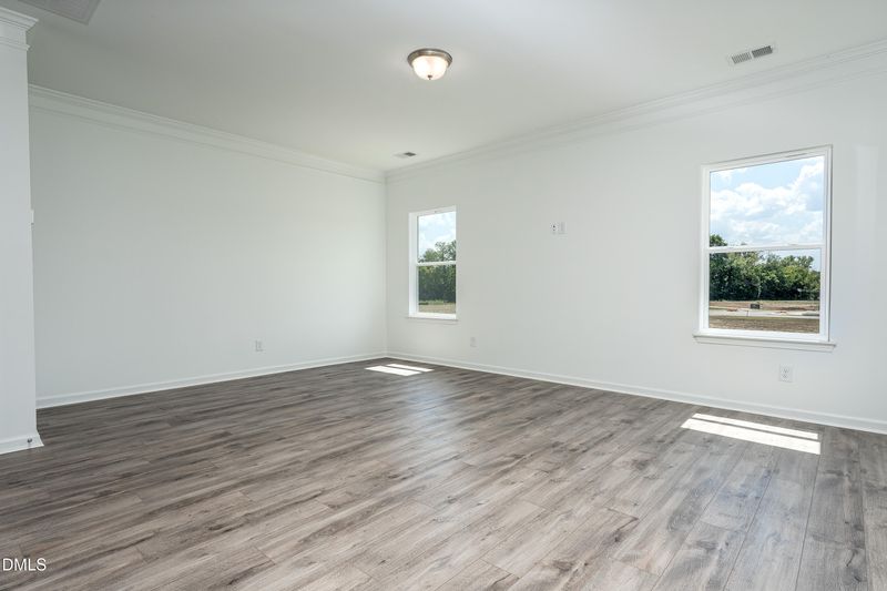 101 Courtside Dr, Dunn, NC 28334