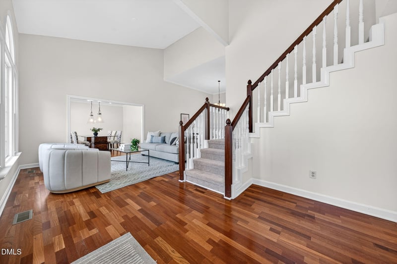 101 Durington Pl, Cary, NC 27518