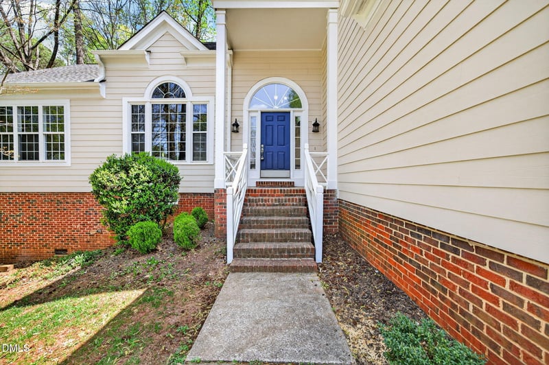 101 Durington Pl, Cary, NC 27518