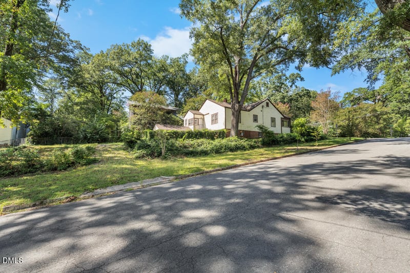 101 Gresham Ave, Durham, NC 27704