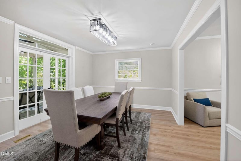 101 Hanover Pl, Chapel Hill, NC 27516