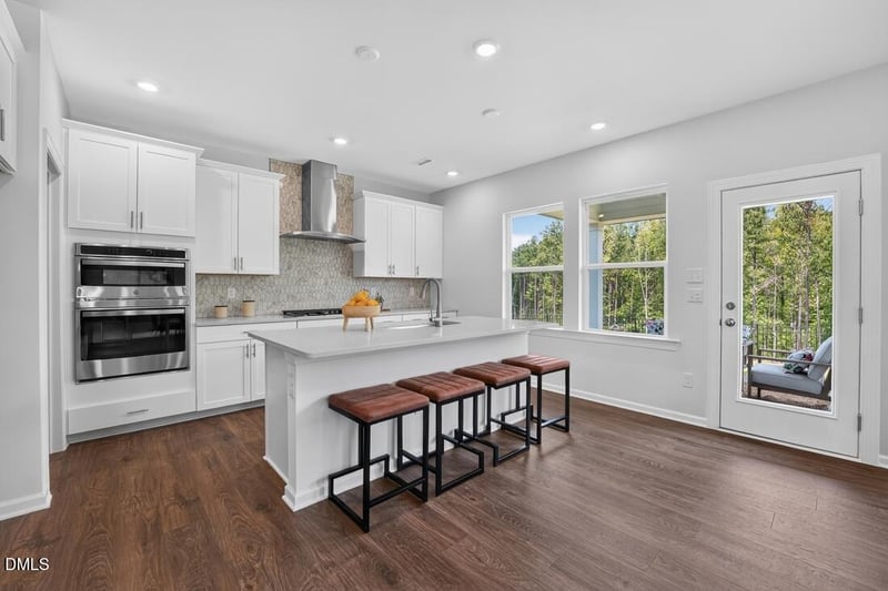 101 Magma Ln, Holly Springs, NC 27540