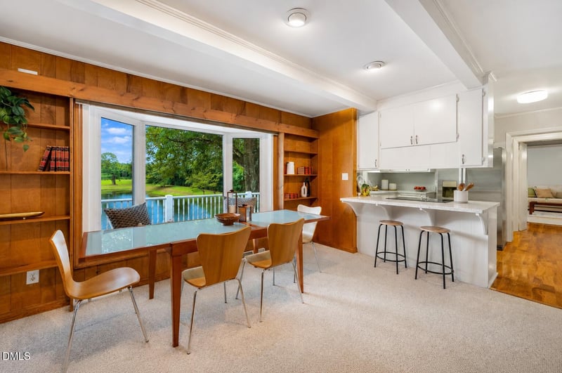101 Ray Rd, Chapel Hill, NC 27516
