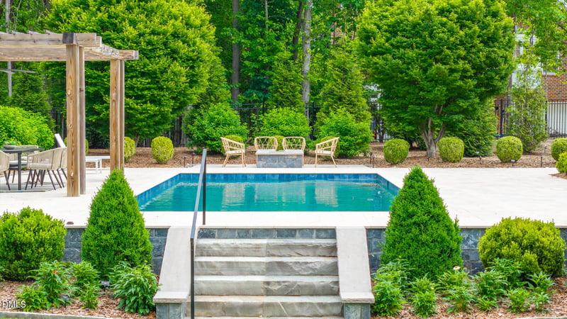 101 Silers Fen Ct, Chapel Hill, NC 27517