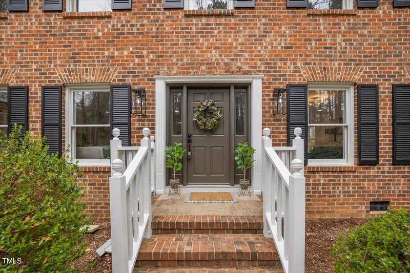 101 Springhill Forest Pl, Chapel Hill, NC 27516