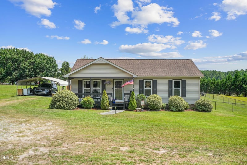 101 Stephenson Rd, Benson, NC 27504