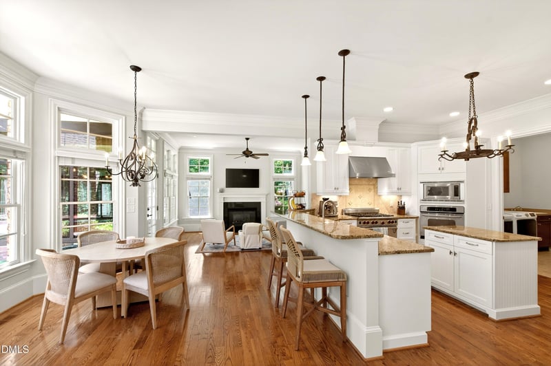 10101 Lobley Hill Ln, Raleigh, NC 27613