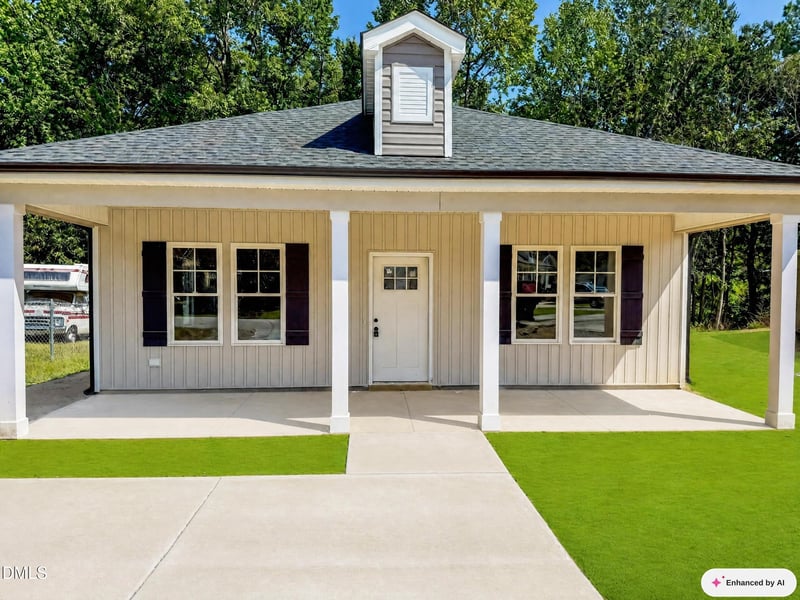 1011 E Maplewood Dr #A, Benson, NC 27504
