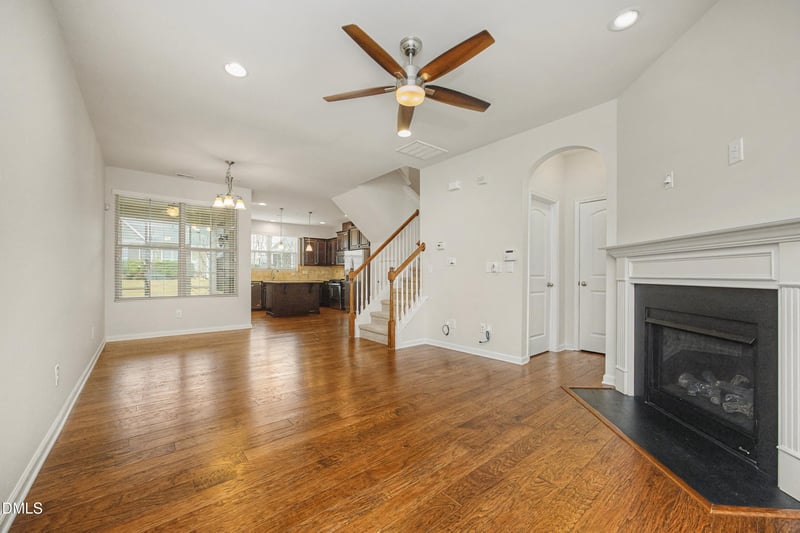10111 Raven Tree Dr, Raleigh, NC 27617