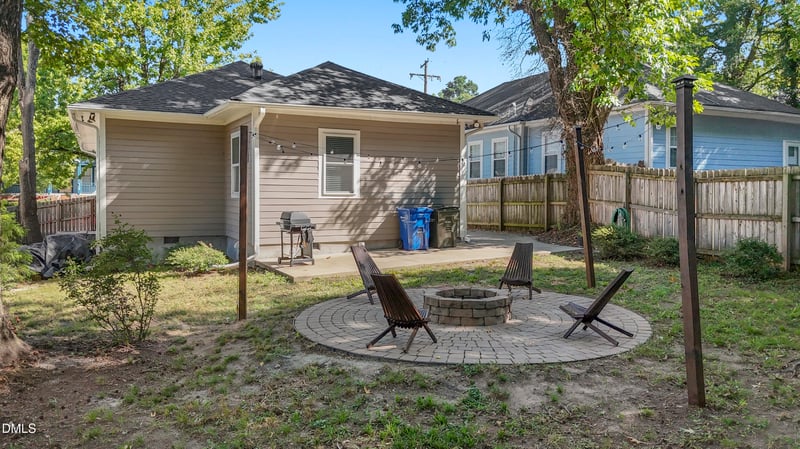 1012 Holloway St, Durham, NC 27701