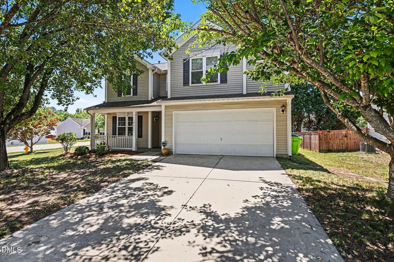 1019 Penncross Dr, Raleigh, NC 27610