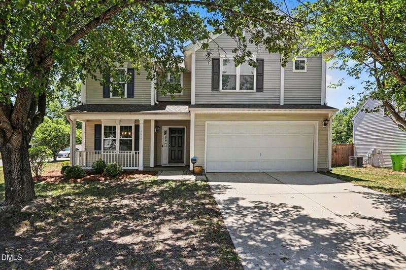 1019 Penncross Dr, Raleigh, NC 27610