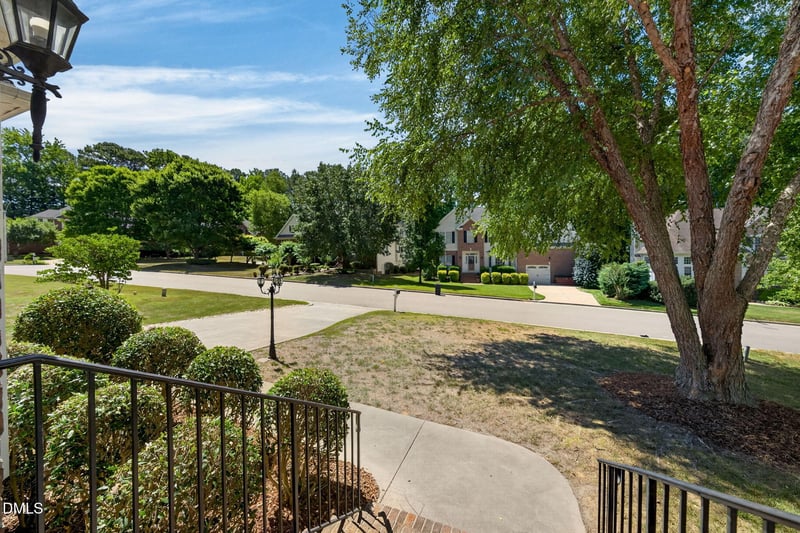 102 Hemingford Grey Ct, Cary, NC 27518