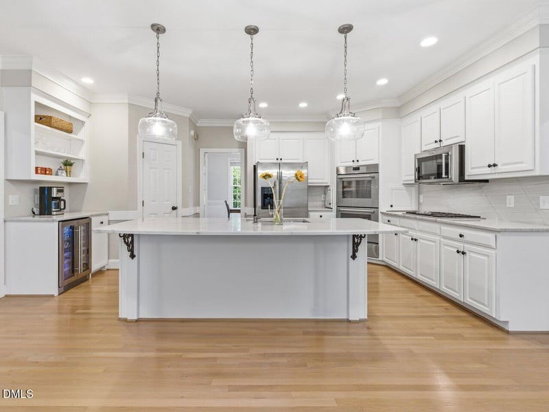 102 E Jules Verne Way, Cary, NC 27511