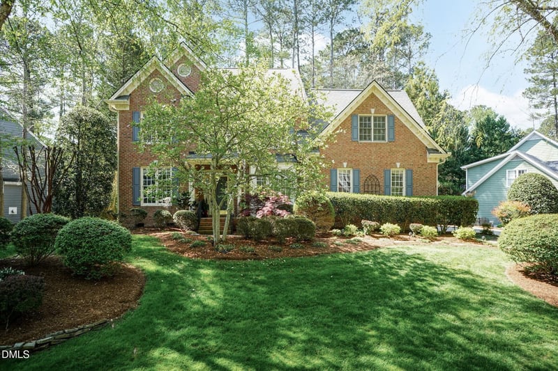 102 Langshire Ct, Apex, NC 27502