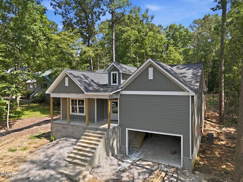 102 Mayan Dr, Louisburg, NC 27549