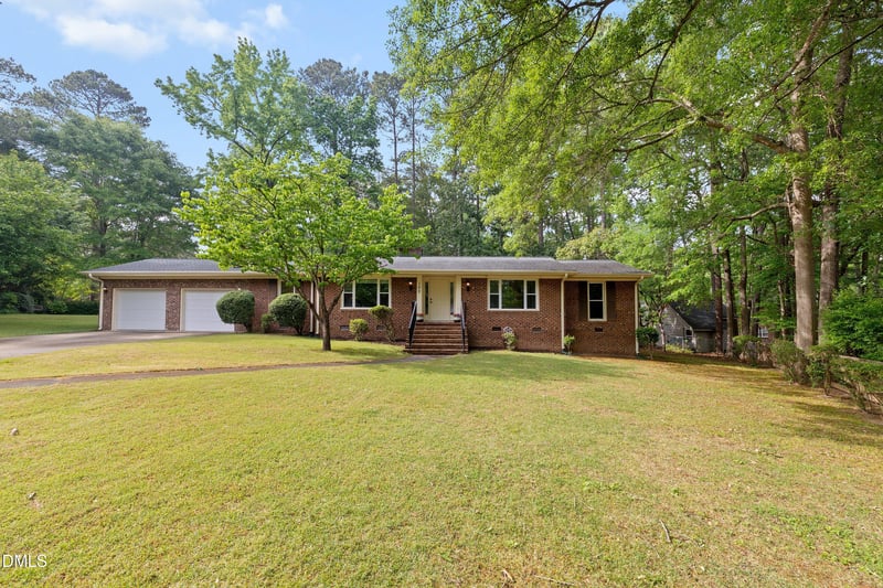 102 Olmstead Ct, Garner, NC 27529