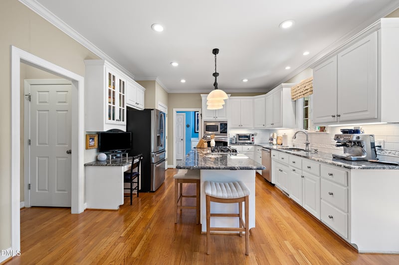 102 Poppleford Pl, Cary, NC 27518