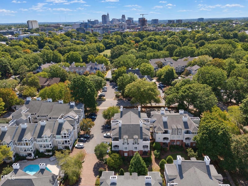 1021 Brighthurst Dr #306, Raleigh, NC 27605