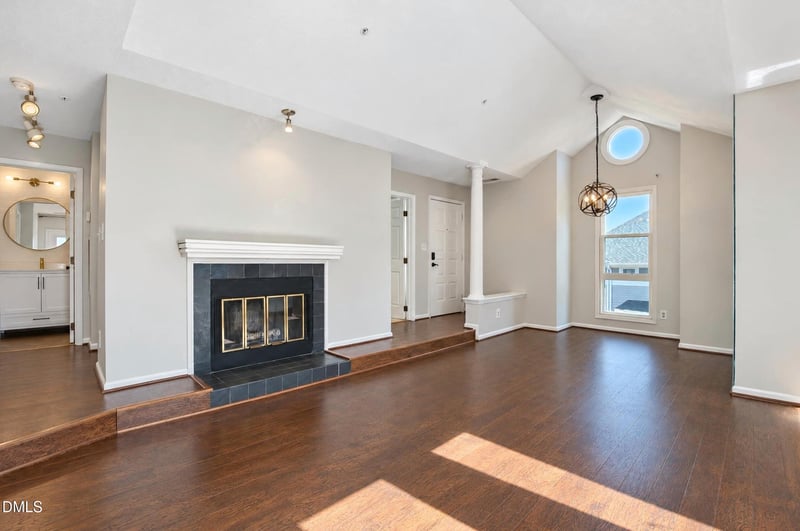 1021 Brighthurst Dr #306, Raleigh, NC 27605