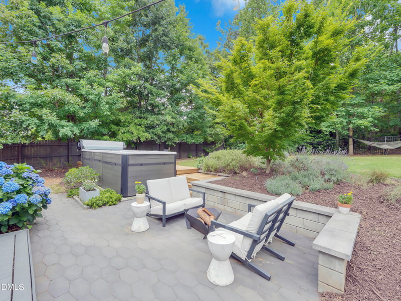 1021 Saint Emilion Ct, Apex, NC 27502