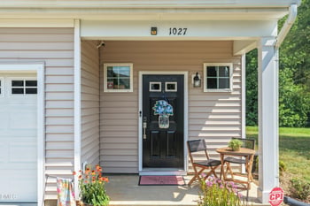 1027 Renewal Pl, Raleigh, NC 27603